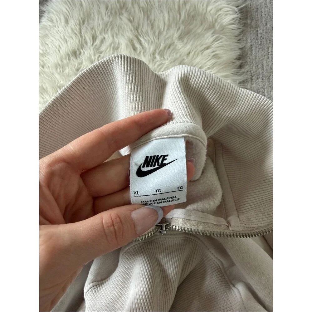 Nike Sportswear Phoenix Fleece 1/4-Zip Cropped Sweatshirt